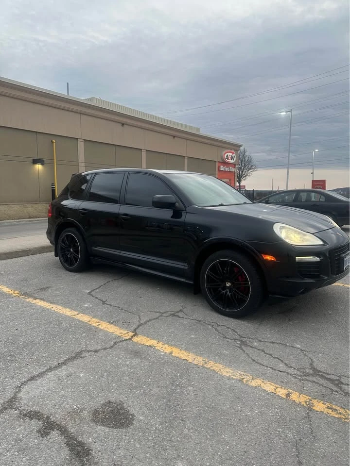 Porsche Cayenne GTS* 2ри КОМПЛЕКТ ДЖАНТИ С ГУМИ* РЕДОВНО СЕРВИЗИРА, снимка 2 - Автомобили и джипове - 54074307