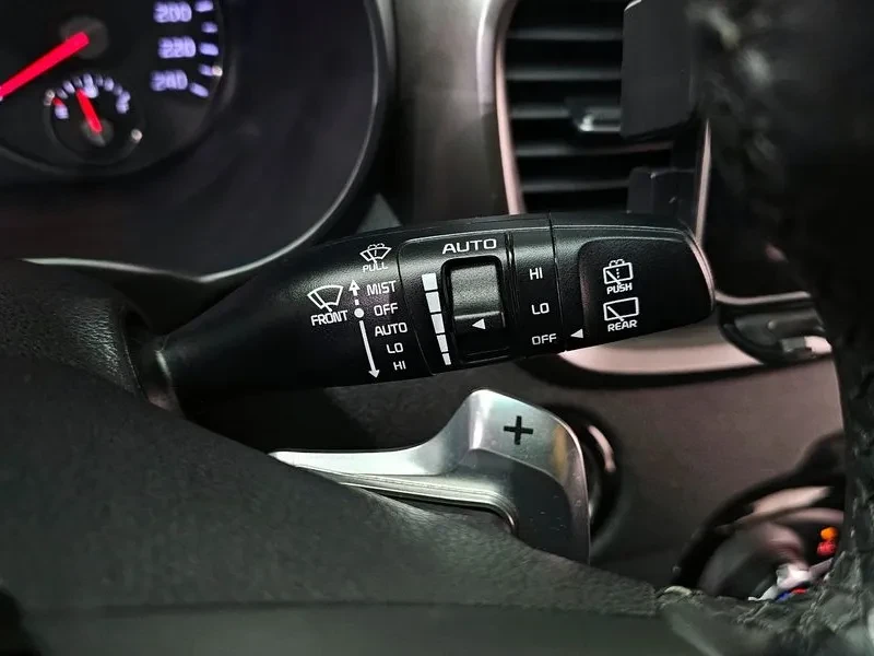 Kia Sorento 2.2 CRDI 4WD - САМО 30% АВАНС, снимка 17 - Автомобили и джипове - 55899872