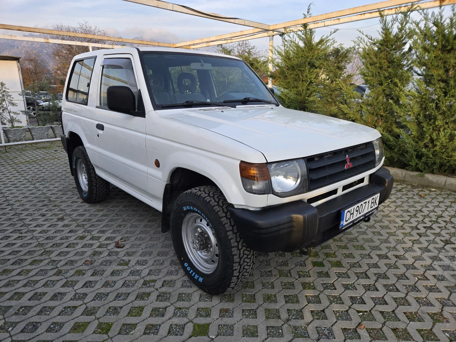 Mitsubishi Pajero 2.5TDI-100кс= КЪСА БАЗА= ИТАЛИЯ - изображение 2