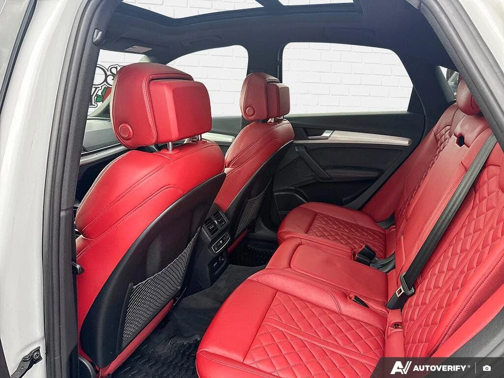 Audi SQ5 SPORTBACK* MATRIX* ДИСТРОНИК* 360КАМЕРА* МАСАЖ* CA, снимка 13 - Автомобили и джипове - 55087050