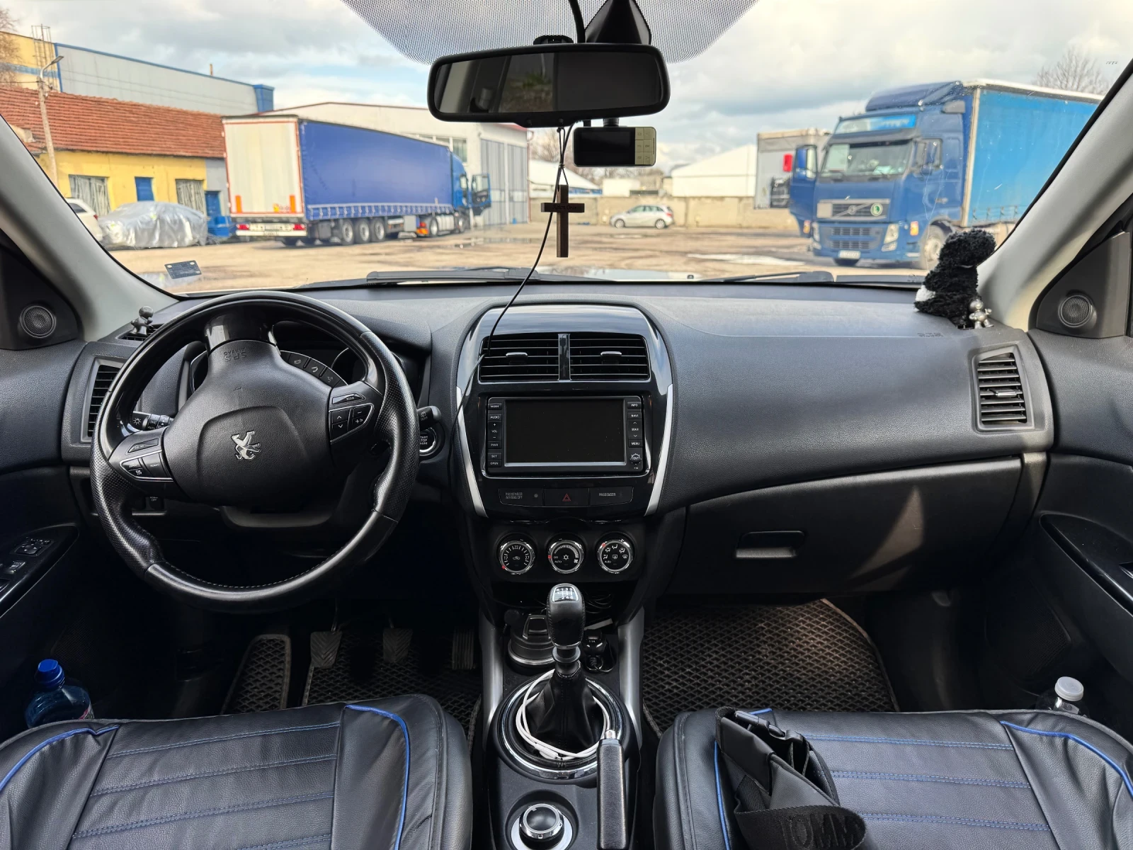 Peugeot 4008 1.8 HDI* NAVI* 4x4* XENON* , снимка 6 - Автомобили и джипове - 55327627