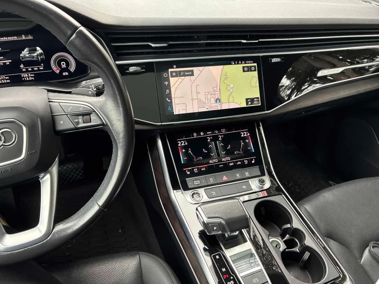 Audi Q7 * Progressiv * CARFAX * ����� �� ����������� | Mobile.bg � ����������� 9