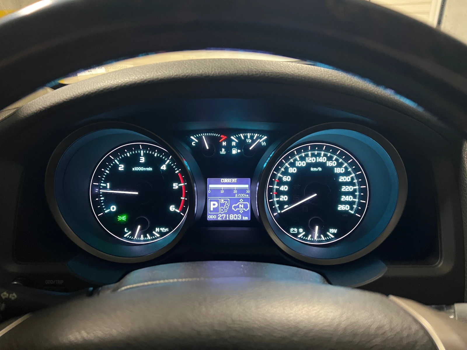 Toyota Land cruiser 4.5 V8 Executive, снимка 14 - Автомобили и джипове - 56726198