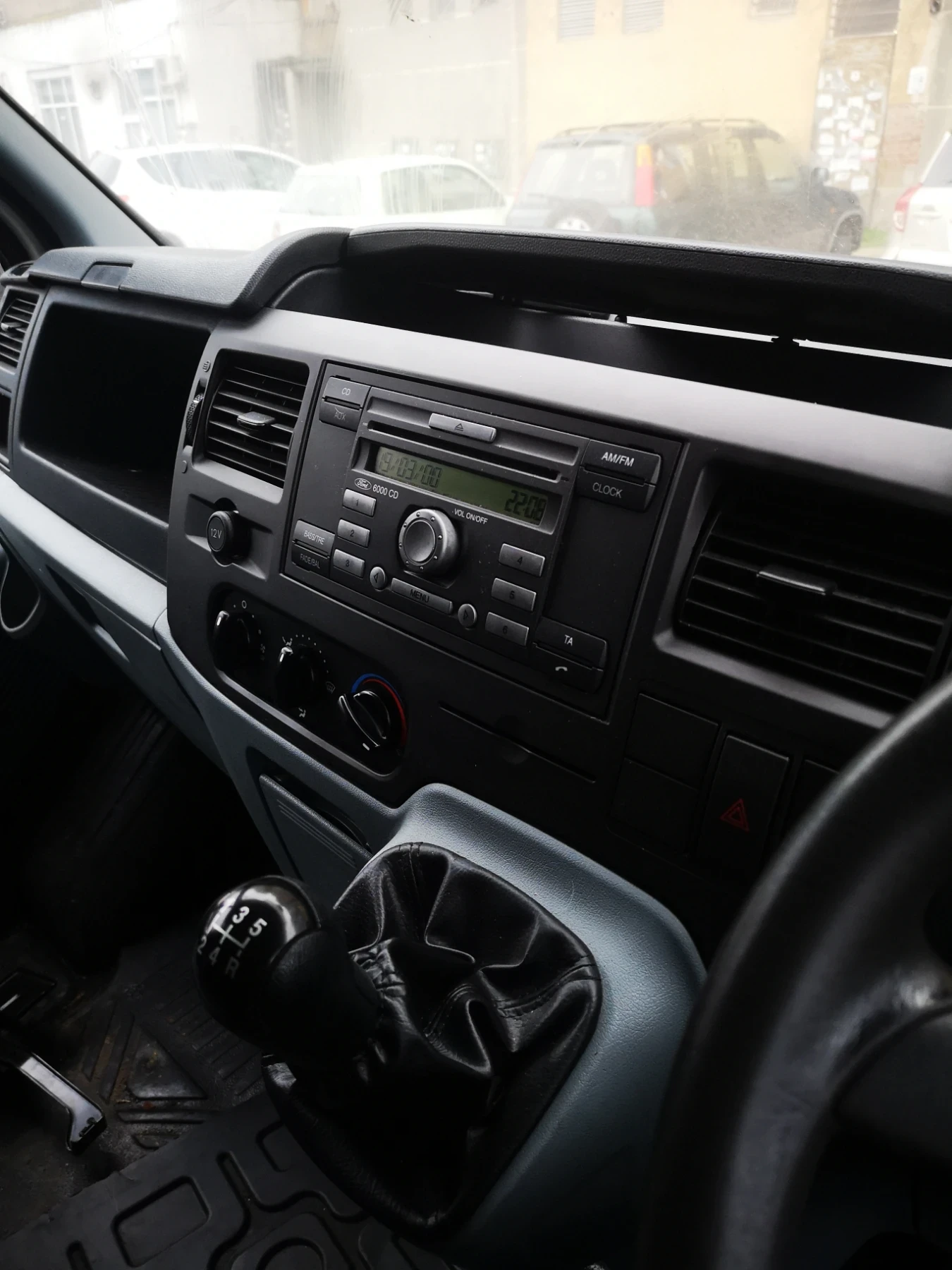 Ford Transit 350T - изображение 2