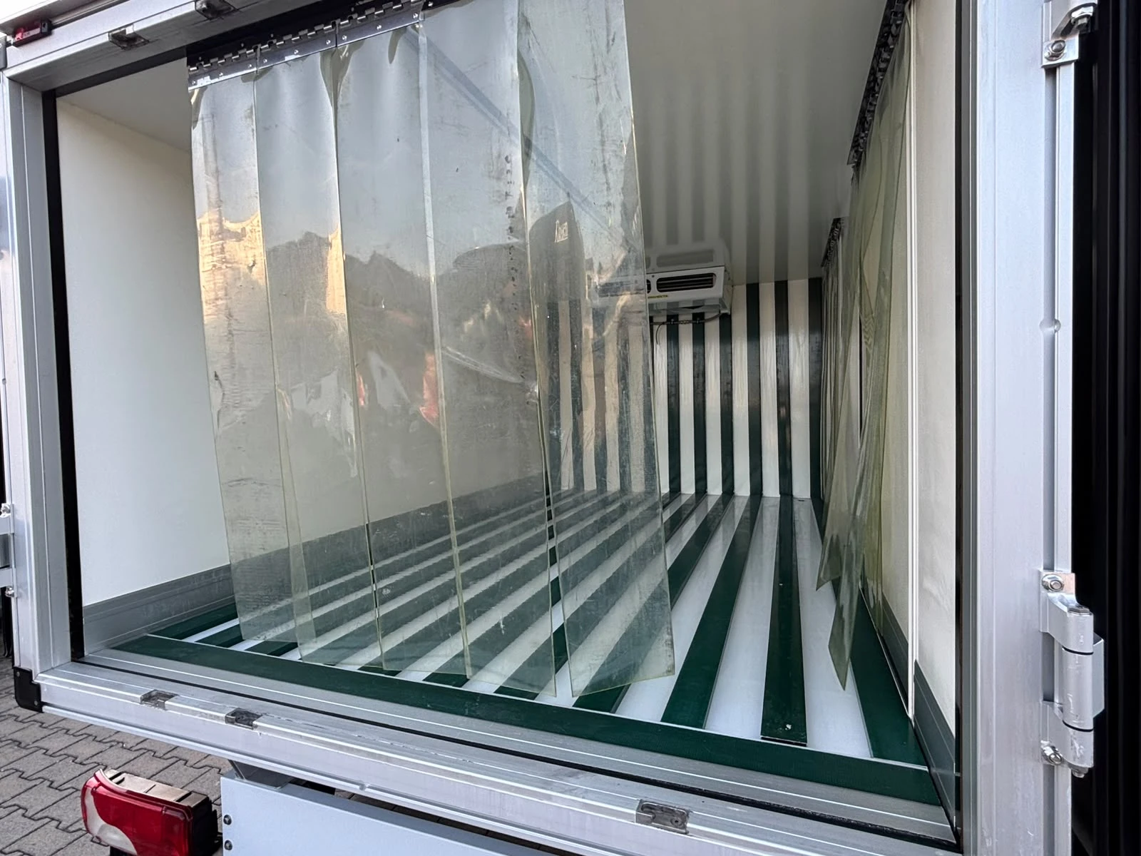 Mercedes-Benz Sprinter 311 CDI, снимка 14 - Бусове и автобуси - 55852537