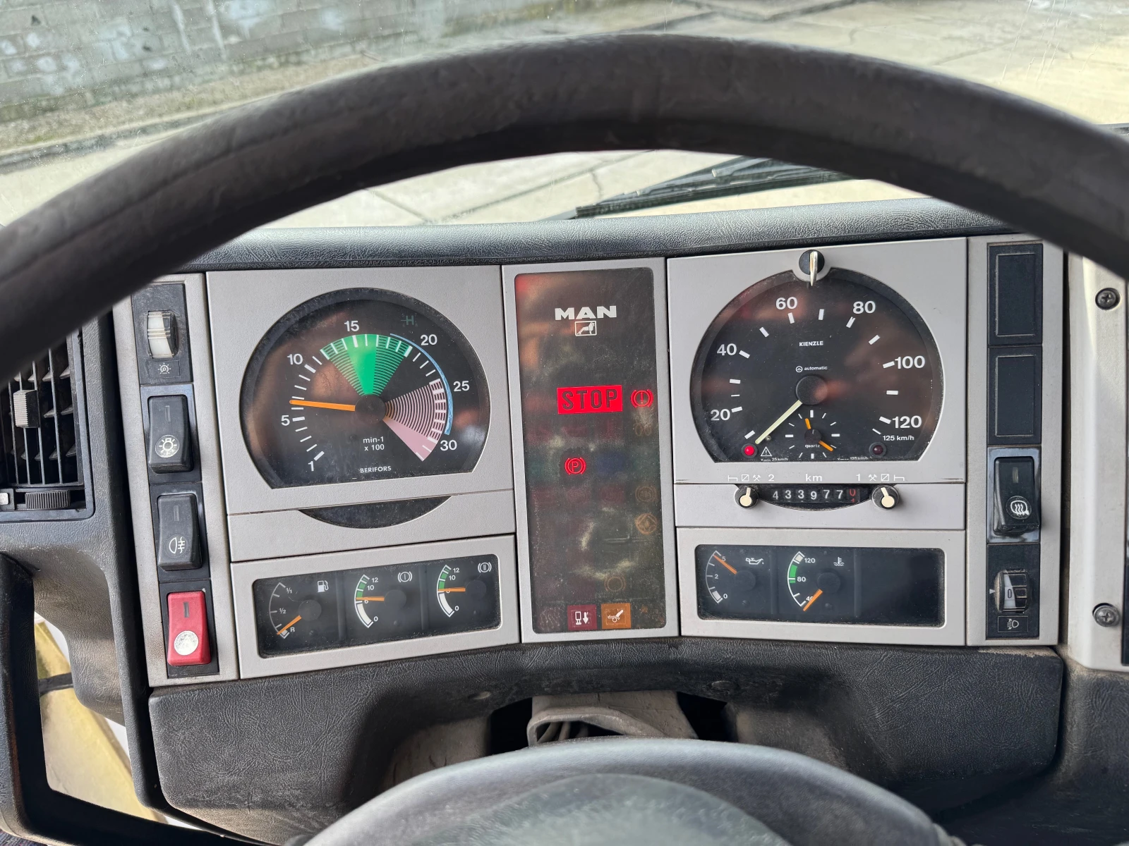 Man 18 18.280 , Miller AK12 MT , ��������  | Mobile.bg � ����������� 11