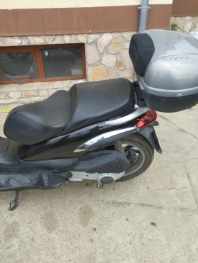 Piaggio Beverly 250 - изображение 4