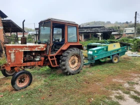 Трактор Беларус, снимка 2