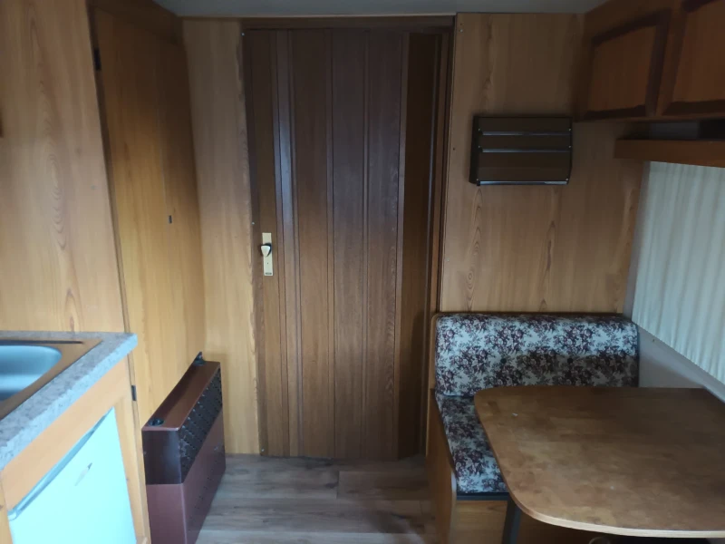 Каравана Tabbert Princess 800, снимка 11 - Каравани и кемпери - 48337249