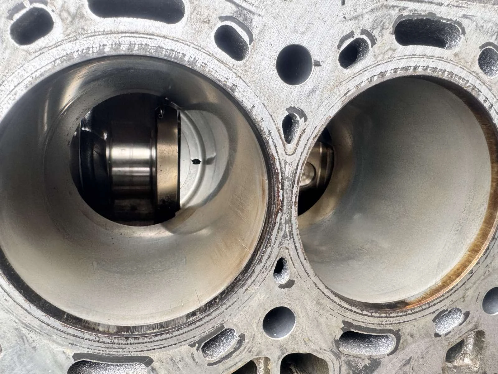   BMW M5 X5M X6M - S44B44A | Mobile.bg   3