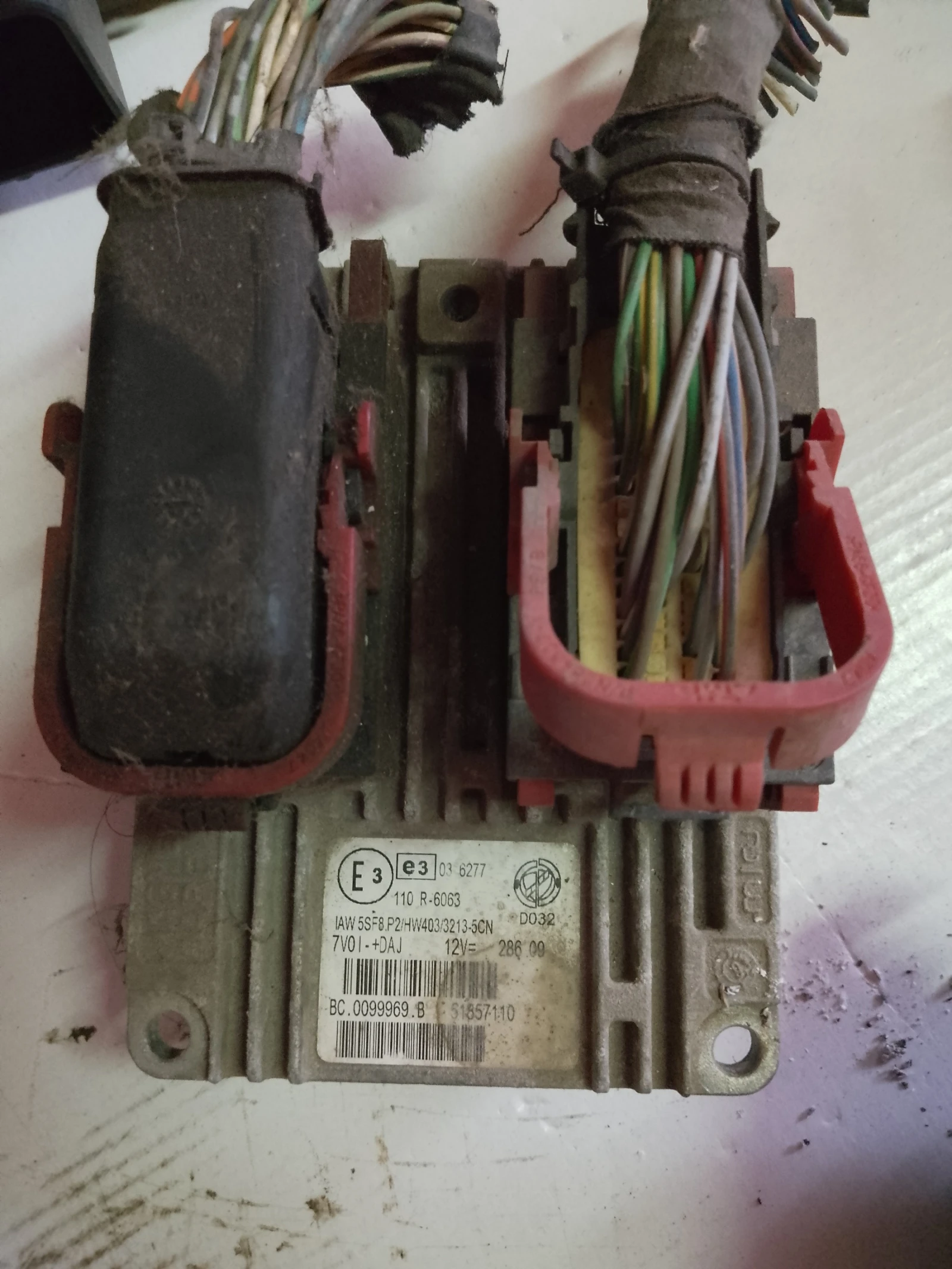 51857110 ECU    | Mobile.bg   1