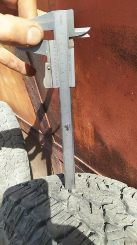 Гуми Всесезонни 215/70R16, снимка 8