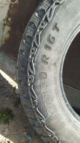 Гуми Всесезонни 215/70R16, снимка 4