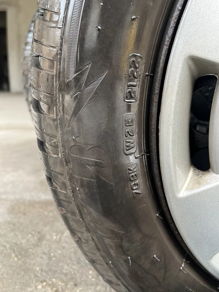 Гуми с джанти Bridgestone 205/55R16, снимка 6 - Гуми и джанти - 49466999