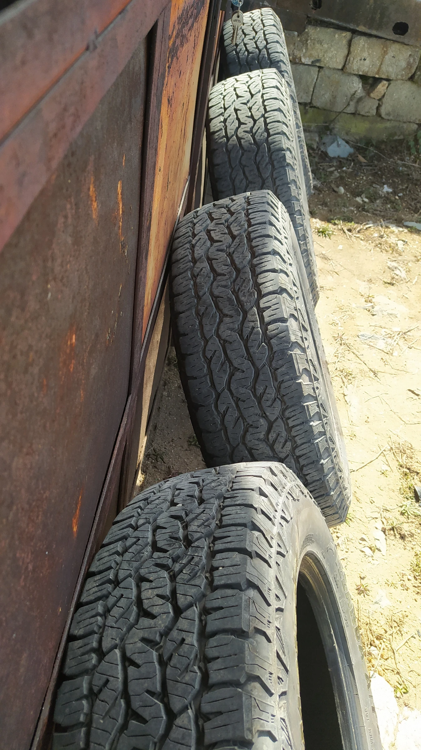 Гуми Всесезонни 215/70R16, снимка 2 - Гуми и джанти - 53908973