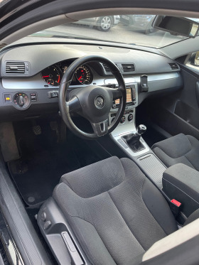 VW Passat 2.0 TDI, снимка 8 - Автомобили и джипове - 45546369
