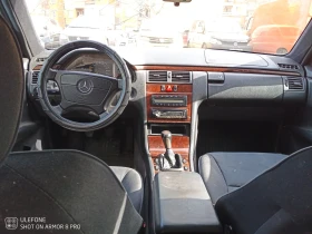 Mercedes-Benz E 200, снимка 5 - Автомобили и джипове - 53690802
