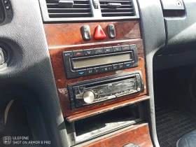 Mercedes-Benz E 200, снимка 6 - Автомобили и джипове - 53690802