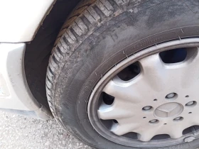 Mercedes-Benz E 200, снимка 14 - Автомобили и джипове - 53690802