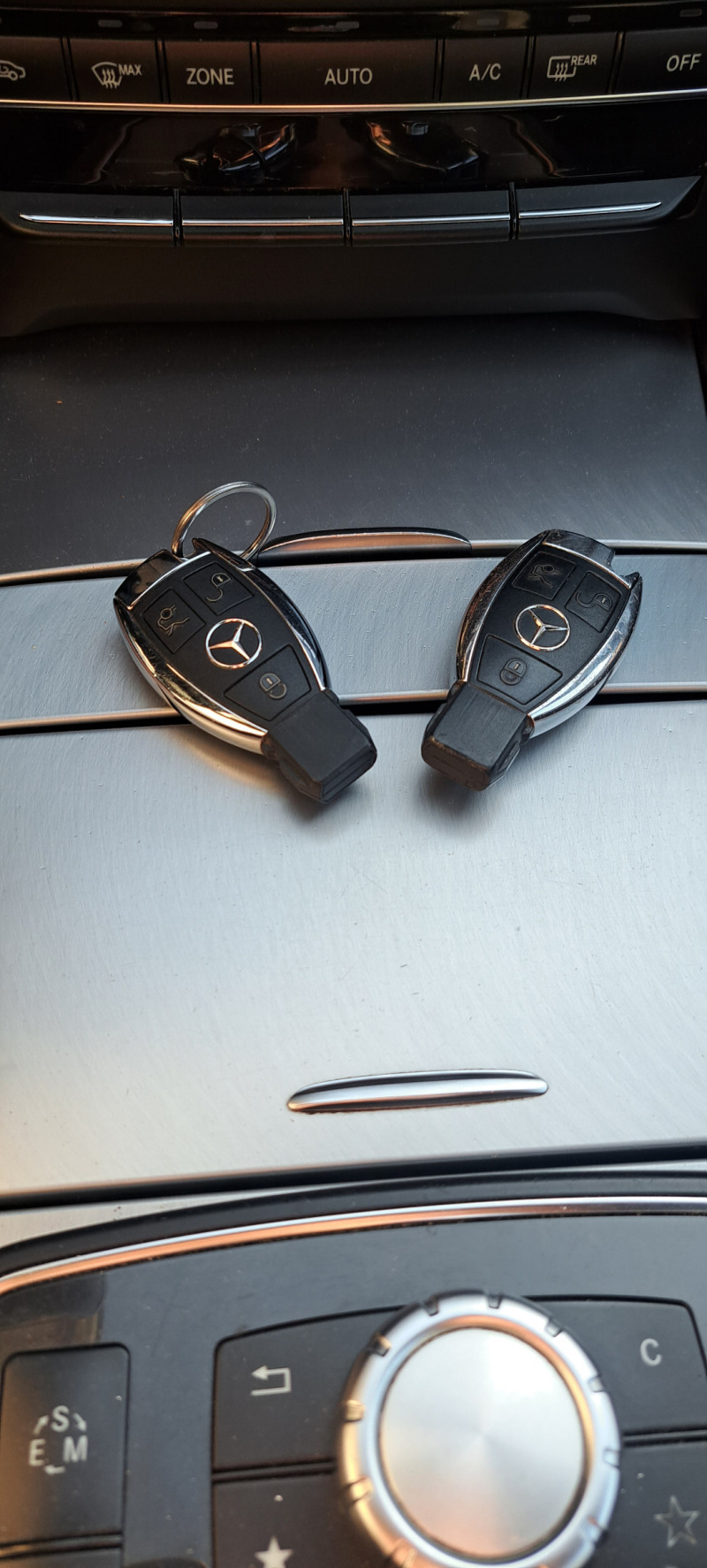Mercedes-Benz E 250, снимка 9 - Автомобили и джипове - 45881011