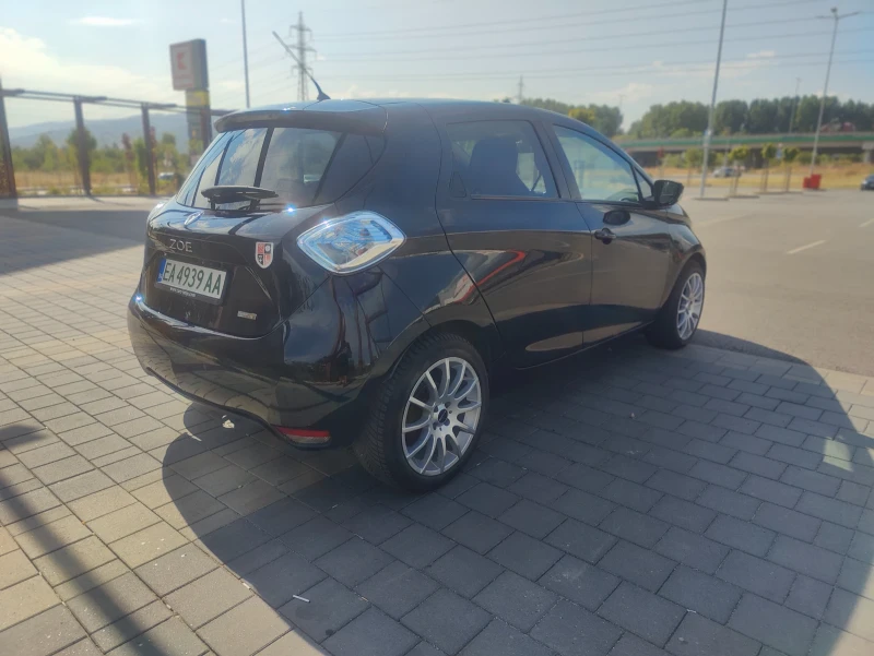 Renault Zoe ZE40 Intense, снимка 14 - Автомобили и джипове - 46574409