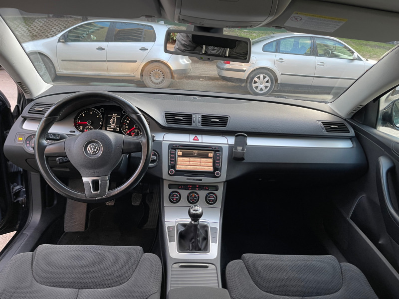 VW Passat 2.0 TDI, снимка 7 - Автомобили и джипове - 46078835