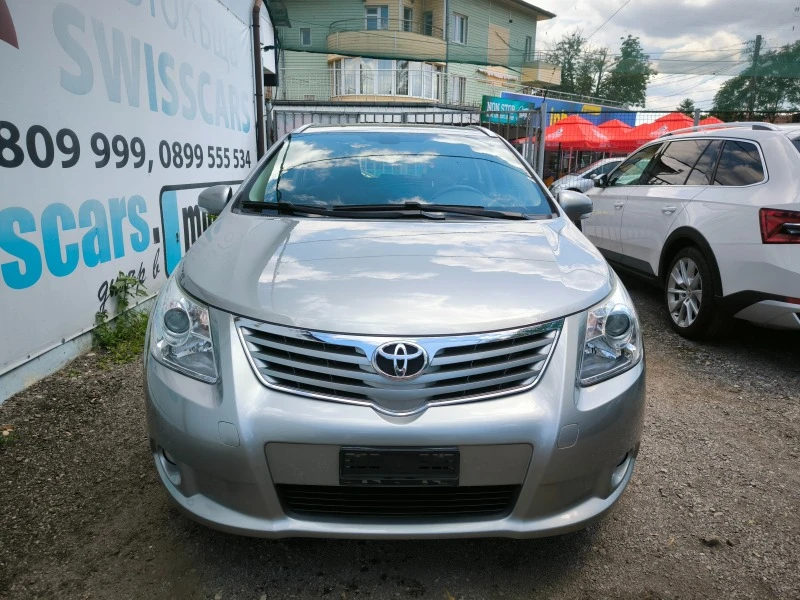 Toyota Avensis 2.0i автоматик Швейцария , снимка 2 - Автомобили и джипове - 46495218