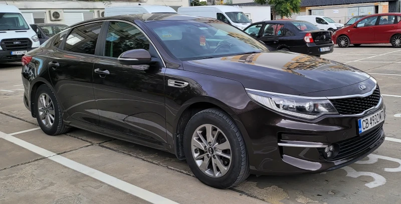 Kia Optima, снимка 7 - Автомобили и джипове - 46701857