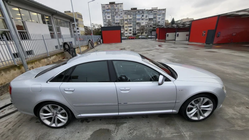 Audi S8, снимка 2 - Автомобили и джипове - 47244301