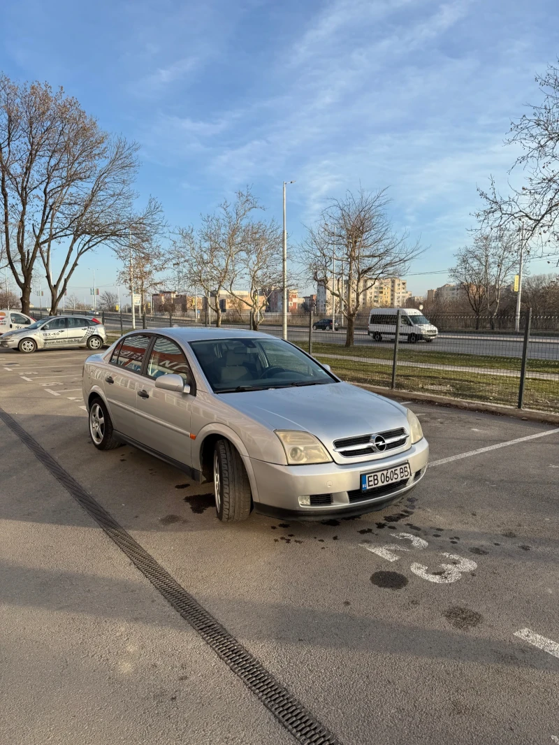 Opel Vectra ПЕРФЕКТНА 1.8 С ГАЗ, снимка 2 - Автомобили и джипове - 49566998