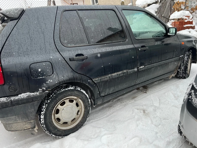 VW Golf 1.4, снимка 2 - Автомобили и джипове - 49105894