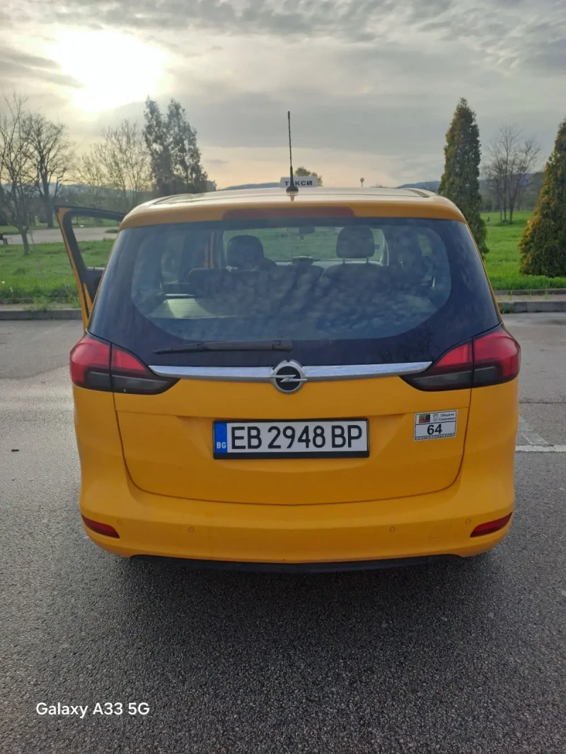 Opel Zafira, снимка 3 - Автомобили и джипове - 49944691