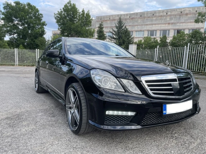 Mercedes-Benz E 500 AMG Sportline, снимка 5 - Автомобили и джипове - 52391779