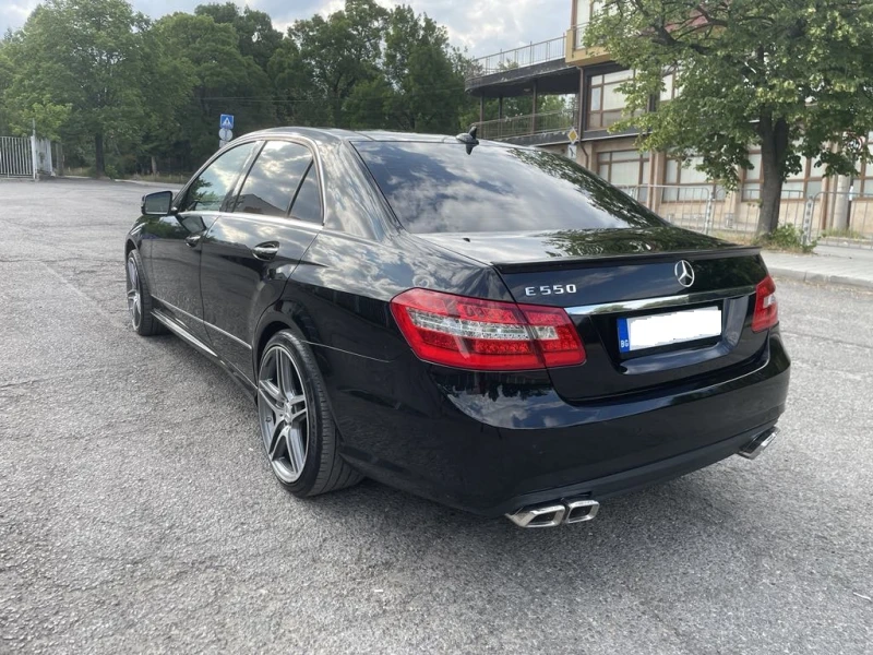 Mercedes-Benz E 500 AMG Sportline, снимка 7 - Автомобили и джипове - 52391779