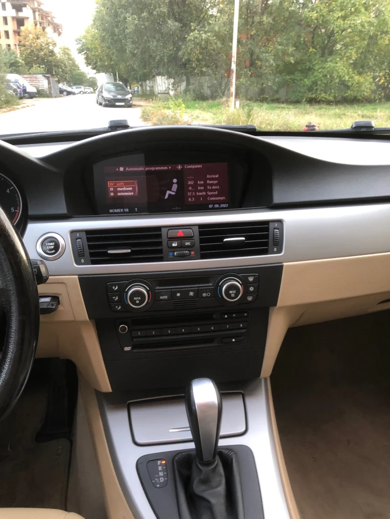 BMW 320 2.0, снимка 6 - Автомобили и джипове - 52223403