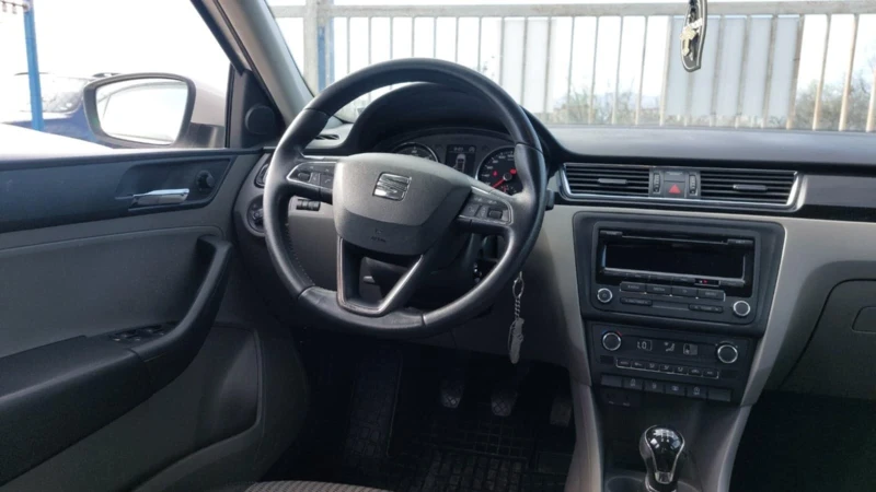 Seat Toledo 1.6 TDI, снимка 3 - Автомобили и джипове - 52583497