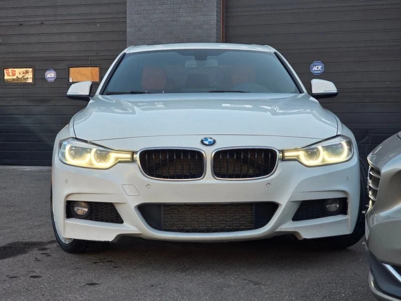 BMW 328 * 4dr Sdn 328i xDrive AWD * CARFAX * ЦЕНА ДО БГ, снимка 3 - Автомобили и джипове - 52851668