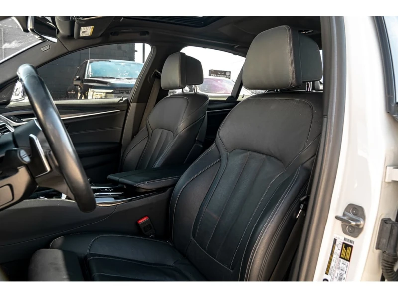 BMW 540 i XDRIVE M POWER * CARFAX* АВТОФИНАНСИРАНЕ* , снимка 12 - Автомобили и джипове - 52910120