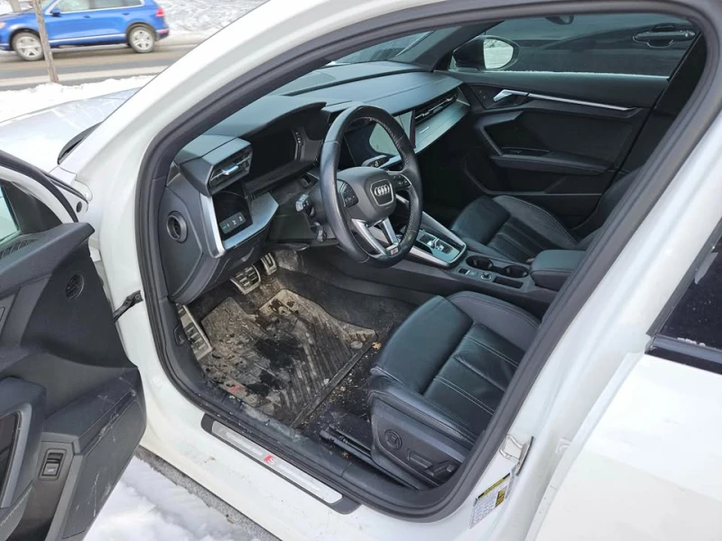 Audi S3 * CARFAX * БЕЗ ПЪРВОНАЧАЛНА ВНОСКА, снимка 8 - Автомобили и джипове - 52974631