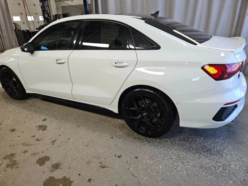 Audi S3 * CARFAX * БЕЗ ПЪРВОНАЧАЛНА ВНОСКА, снимка 6 - Автомобили и джипове - 52974631