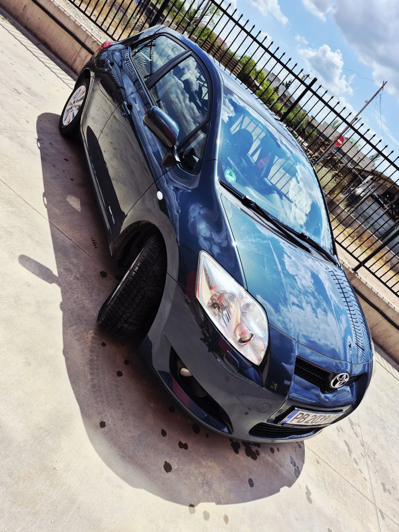 Toyota Auris, снимка 1