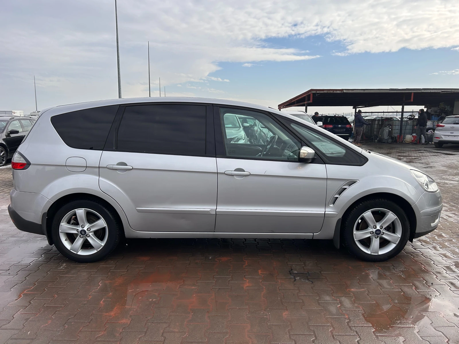 Ford S-Max 2.0i EURO 4 - изображение 5