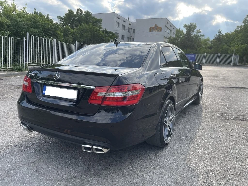 Mercedes-Benz E 500 AMG Sportline - изображение 4