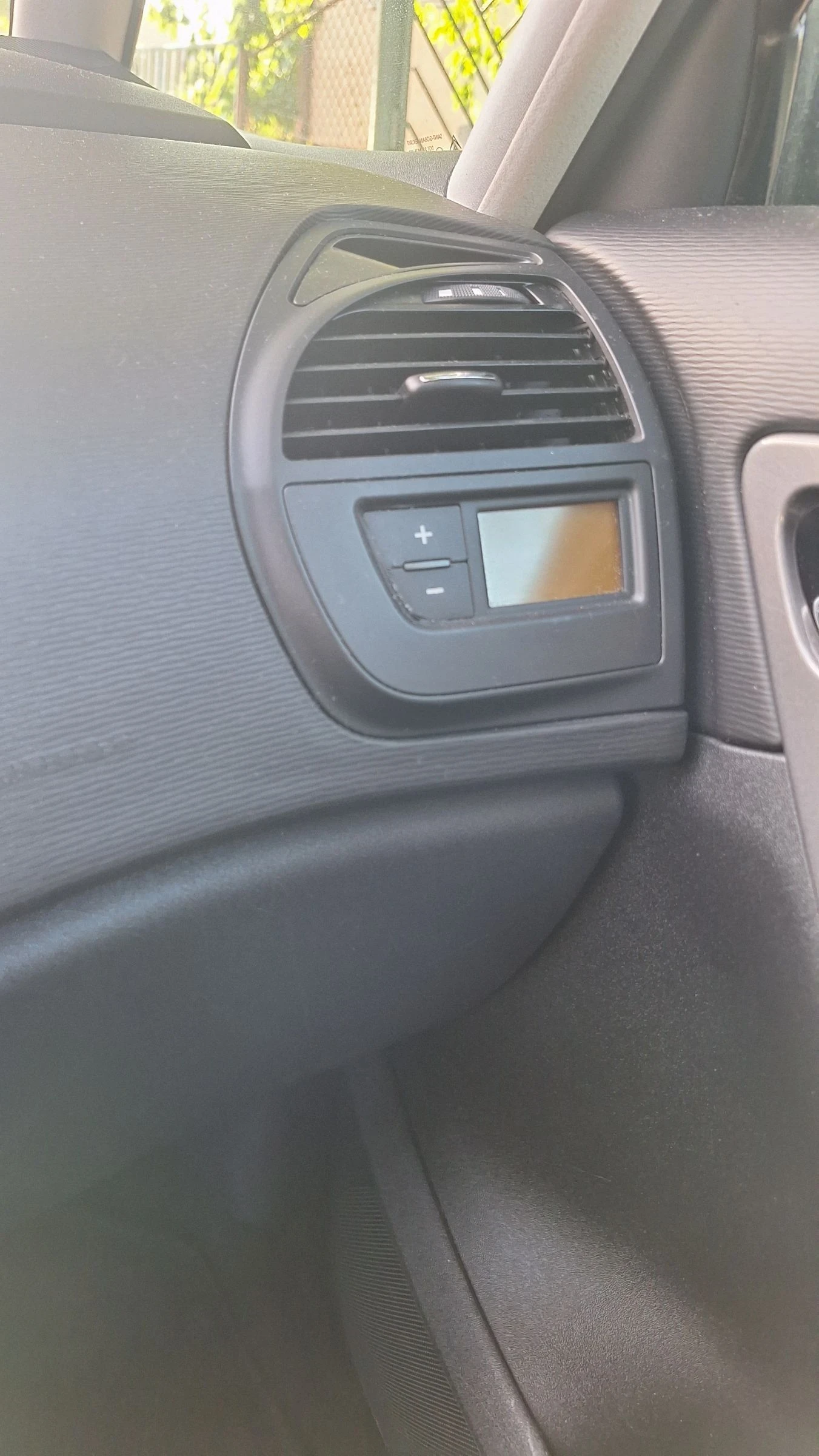 Citroen C4 Picasso 1.6THP | 7 места | Mobile.bg — изображение 14