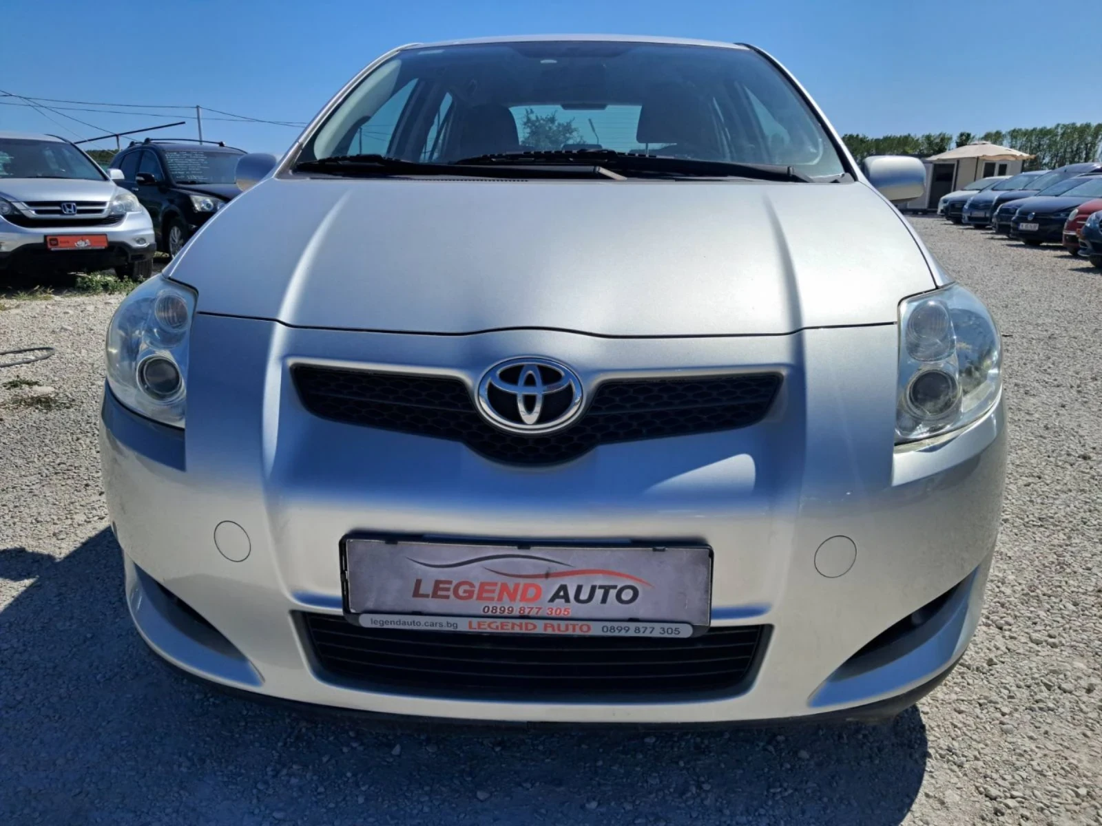 Toyota Auris 1.4D4D - изображение 2