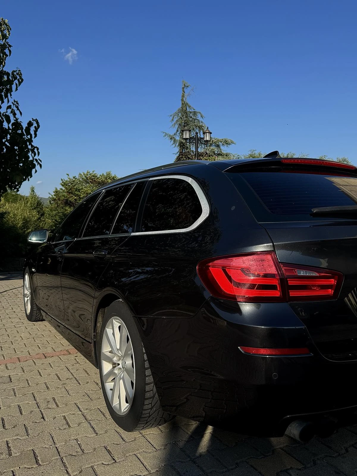 BMW 520 Обслужена, Голяма Навигация, Пера, Кожа - изображение 6