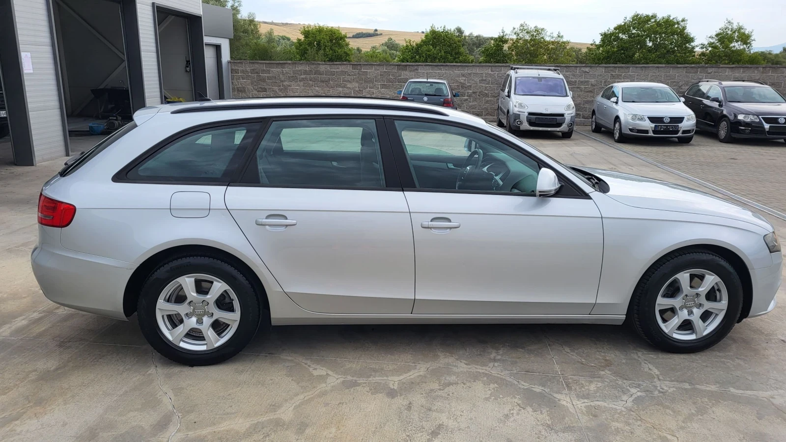 Audi A4 2.0TDI-143 NAVI - изображение 5