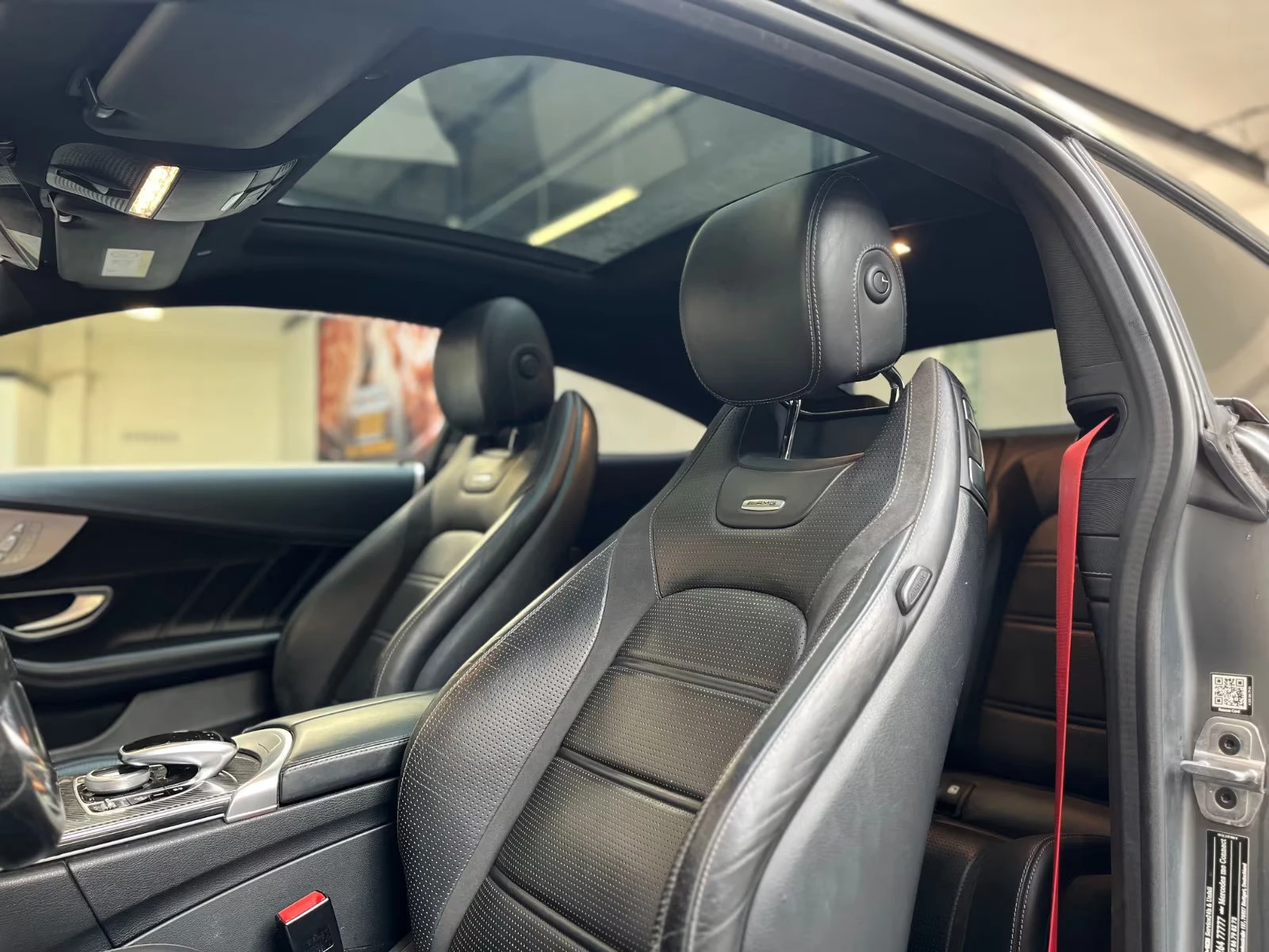 Mercedes-Benz C 63 AMG COUPE/469HP/NIGHT/PANO/CARBON/HUD/MEMO/KLESS/840f | Mobile.bg   13