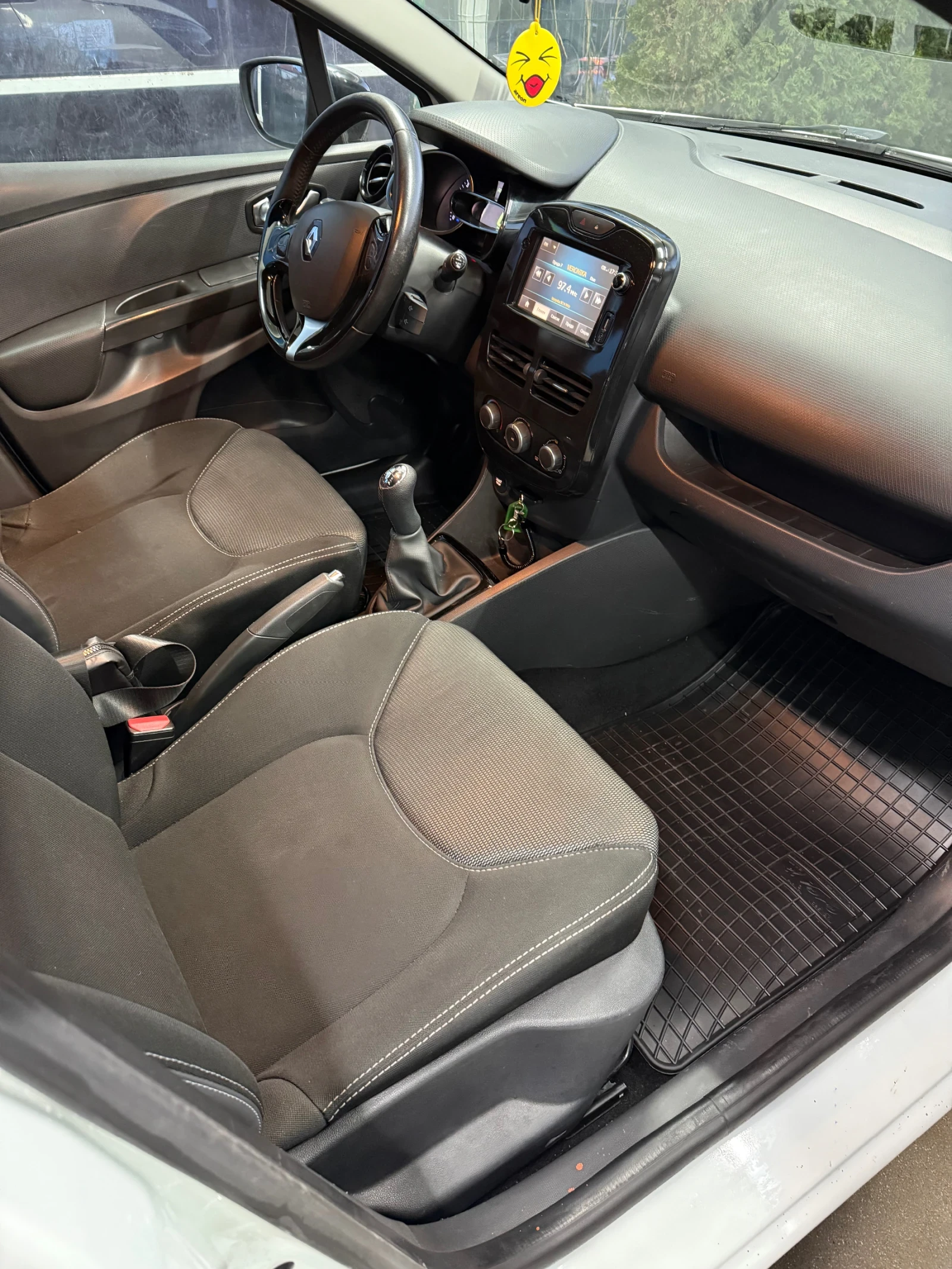 Renault Clio 1.5dci - изображение 8