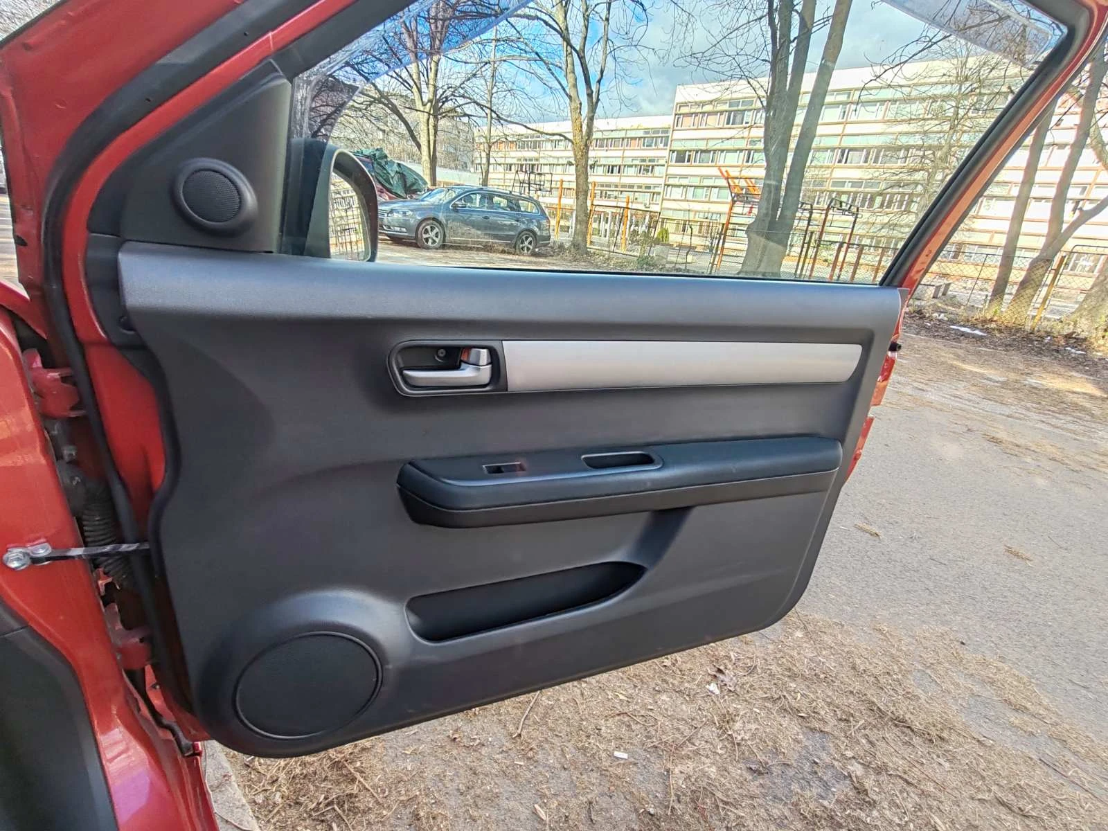 Suzuki Swift, снимка 15 - Автомобили и джипове - 53754426